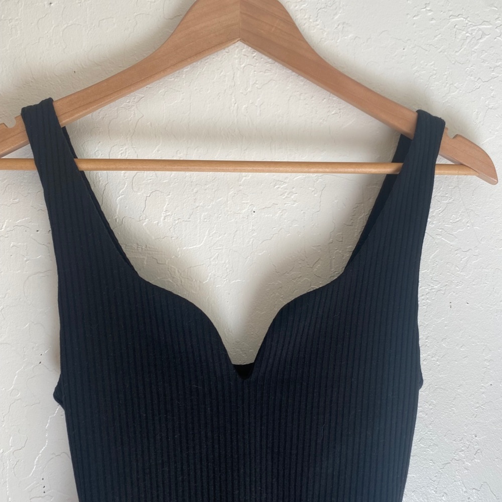 Zara Black Ribbed bodysuit with snap closures - size small - RUNS SMALL - Picture 2 of 5
